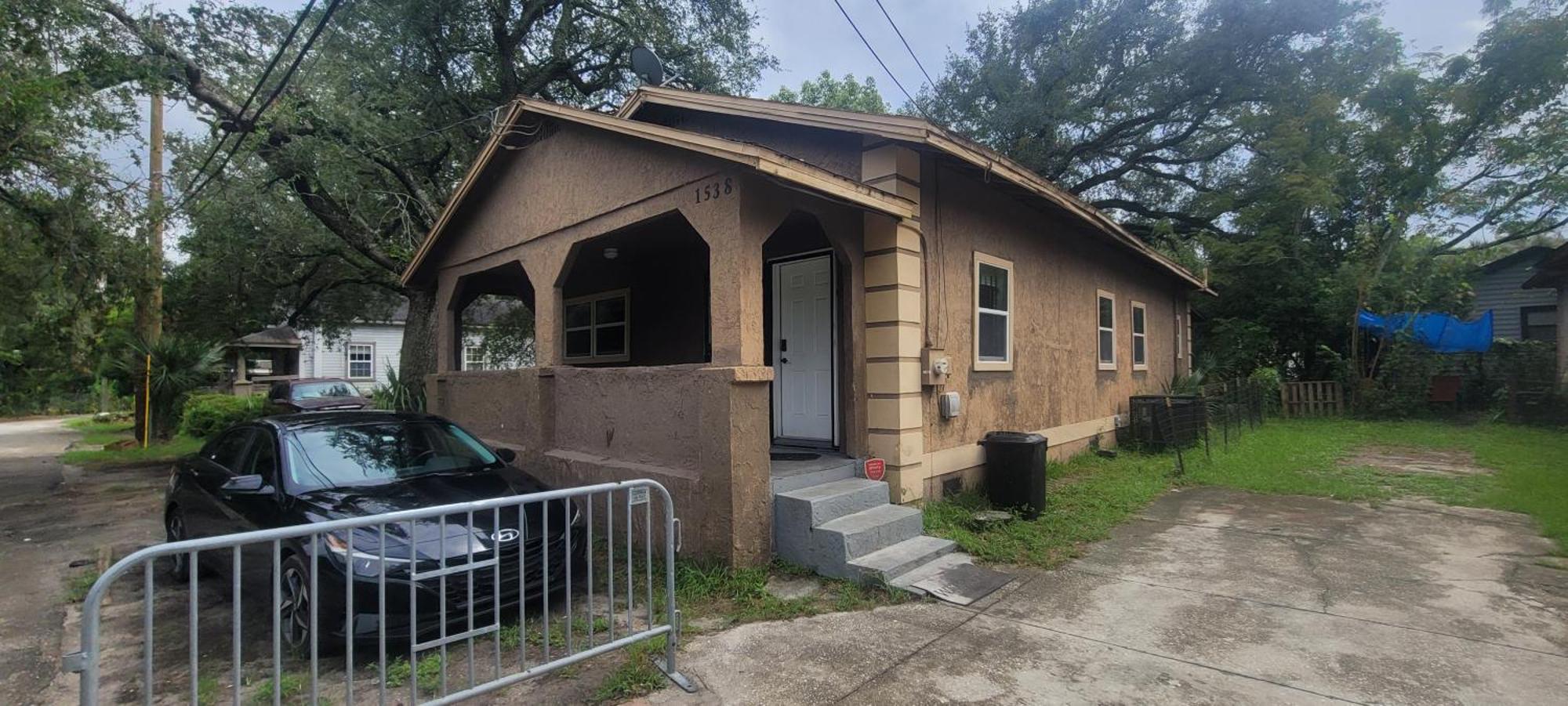 Large, Central, Lovely & Cozy 4Bed/2Bath - House By Everbank Stadium Jacksonville Kültér fotó