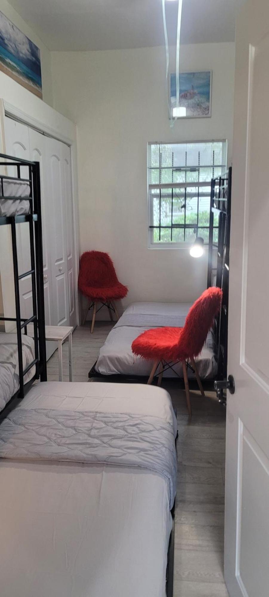 Large, Central, Lovely & Cozy 4Bed/2Bath - House By Everbank Stadium Jacksonville Kültér fotó