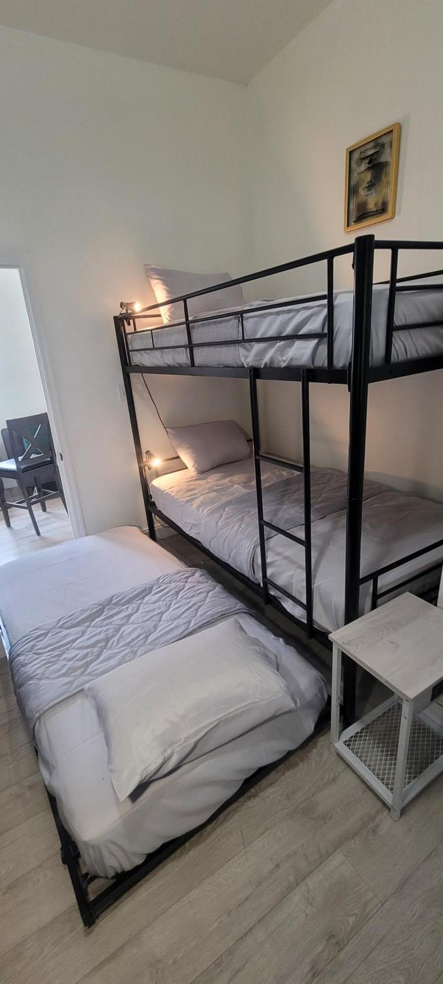 Large, Central, Lovely & Cozy 4Bed/2Bath - House By Everbank Stadium Jacksonville Kültér fotó