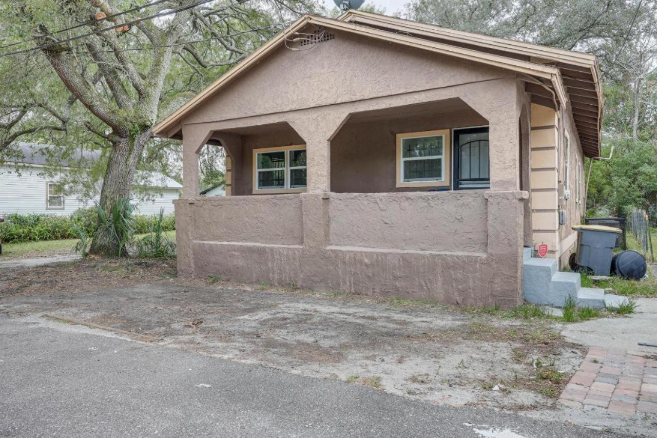 Large, Central, Lovely & Cozy 4Bed/2Bath - House By Everbank Stadium Jacksonville Kültér fotó